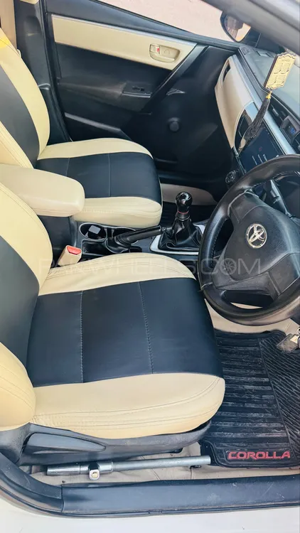 Toyota Corolla 2015 for Sale in Islamabad Image-1