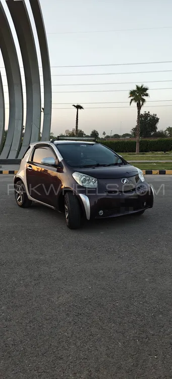 Toyota iQ 2009 for Sale in Multan Image-1