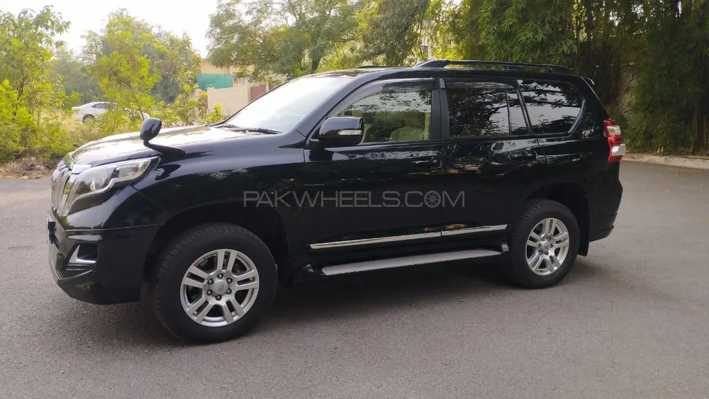 ٹویوٹا پراڈو 2012 for Sale in اسلام آباد Image-1