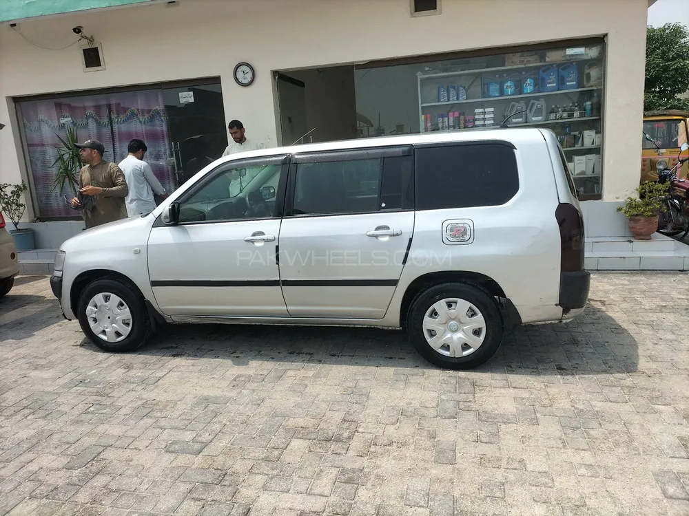 Toyota Probox 2006 for Sale in Swabi Image-1