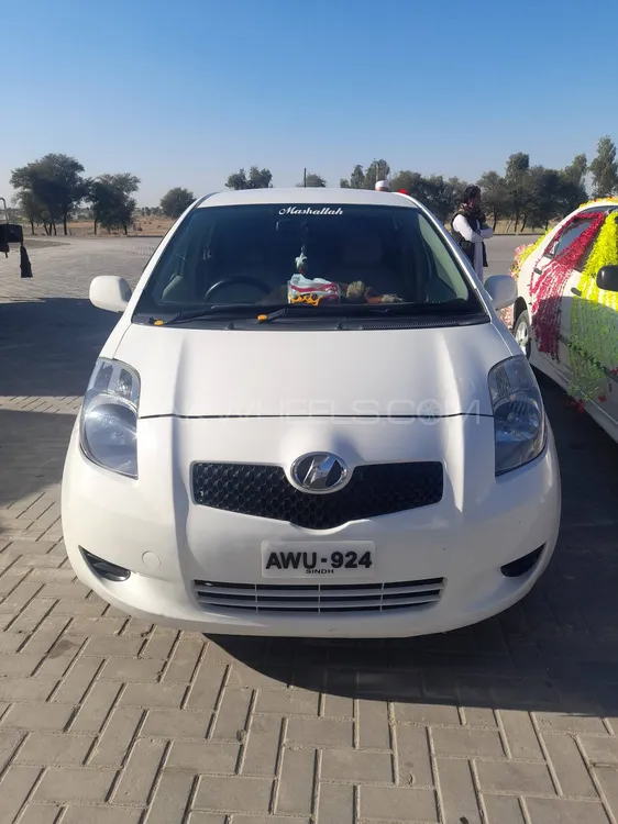 Toyota Vitz 2006 for Sale in Bannu Image-1