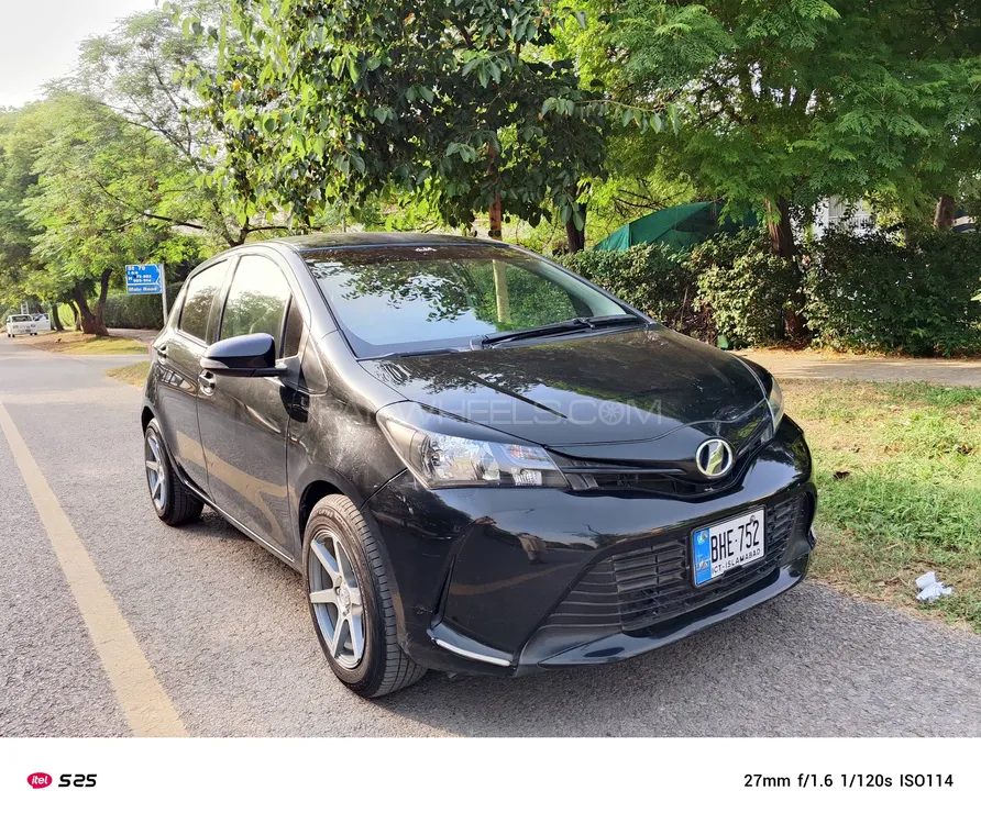 Toyota Vitz 2014 for Sale in Islamabad Image-1