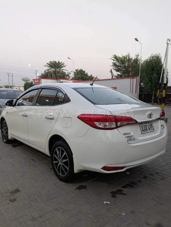 Toyota Yaris Sedan 2020 for Sale in Multan Image-1