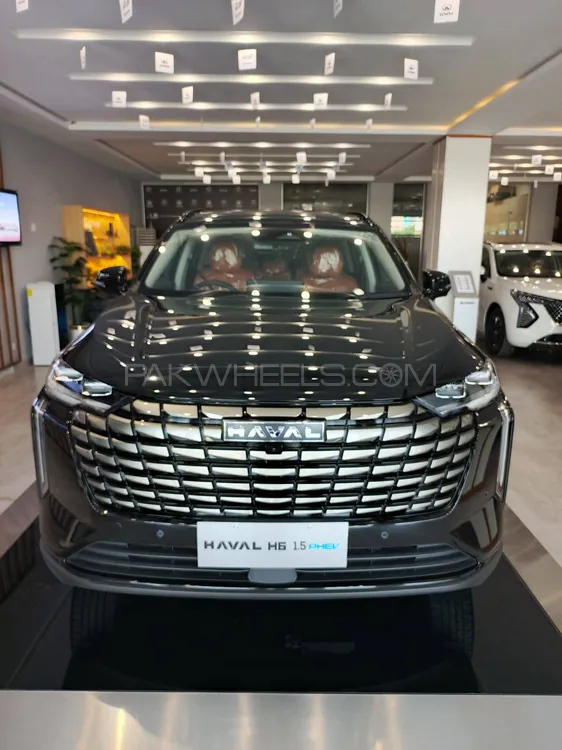 Haval H6 2025 for Sale in Islamabad Image-1