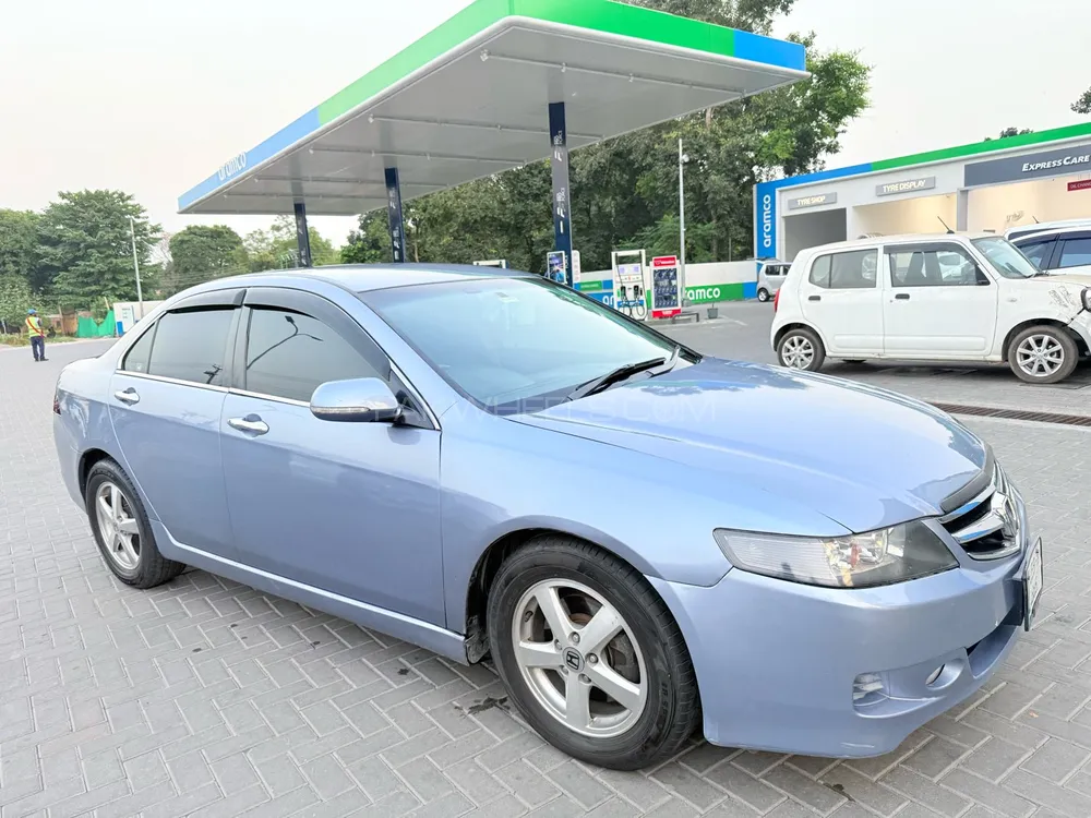 Honda Accord 2005 for Sale in Sialkot Image-1