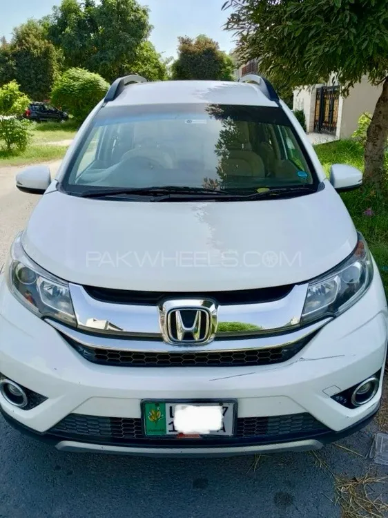 Honda BR-V 2017 for Sale in Lahore Image-1
