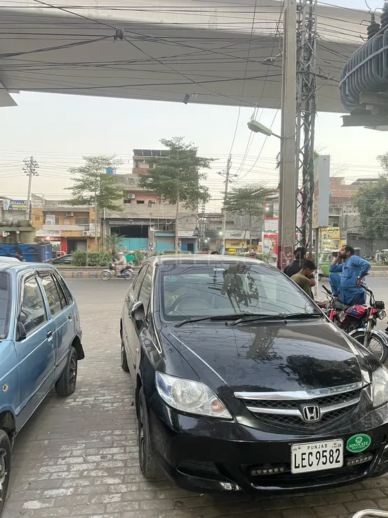 Honda City 2006 for Sale in Lahore Image-1