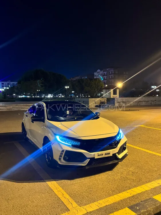 Honda Civic 2018 for Sale in Islamabad Image-1