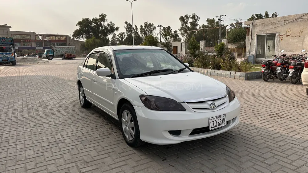 Honda Civic 2004 for Sale in Taxila Image-1