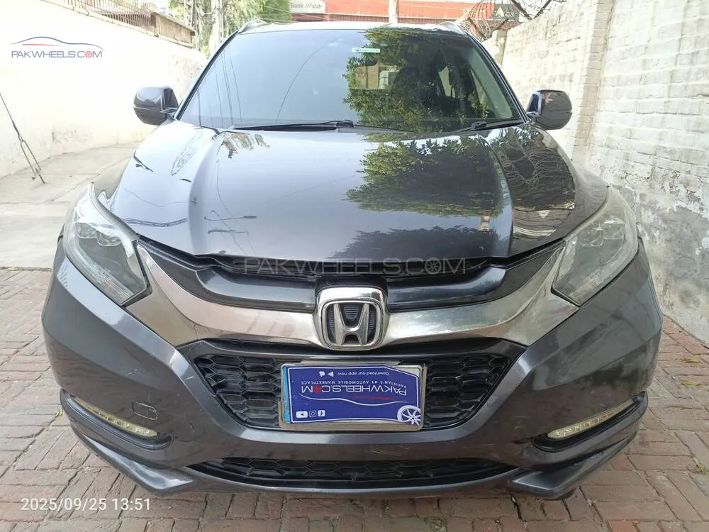 Honda Vezel 2014 for Sale in Multan Image-1