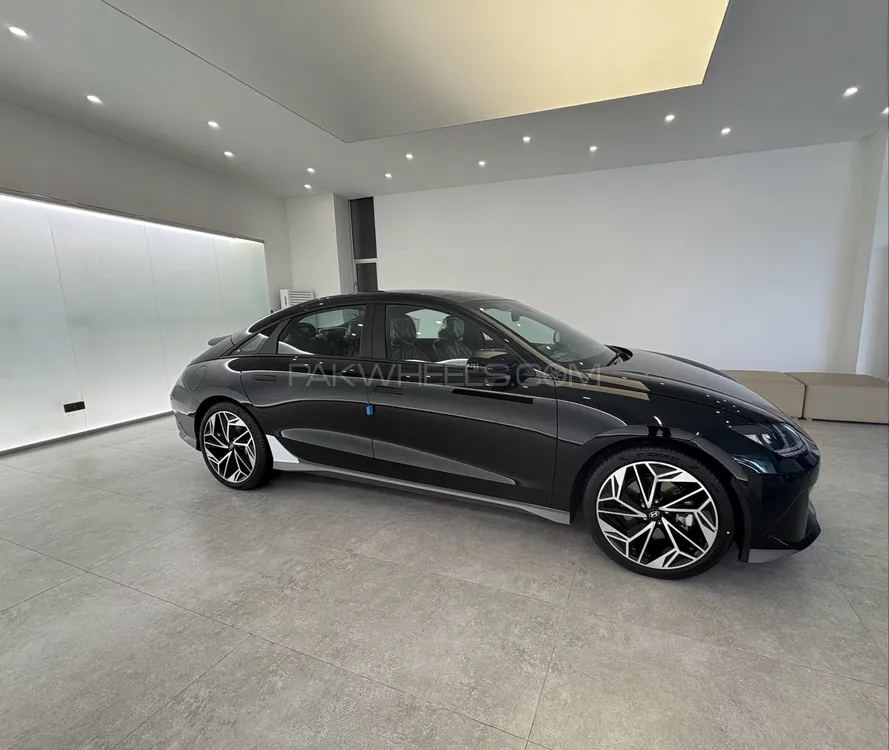 Hyundai Ioniq 6 2025 for Sale in Islamabad Image-1