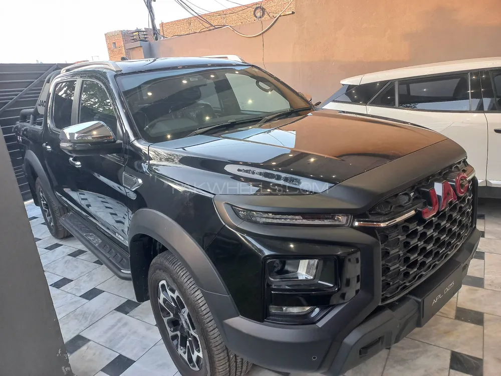JAC T9 2025 for Sale in Faisalabad Image-1