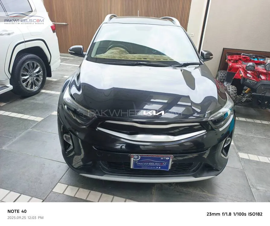 KIA Stonic 2022 for Sale in Karachi Image-1