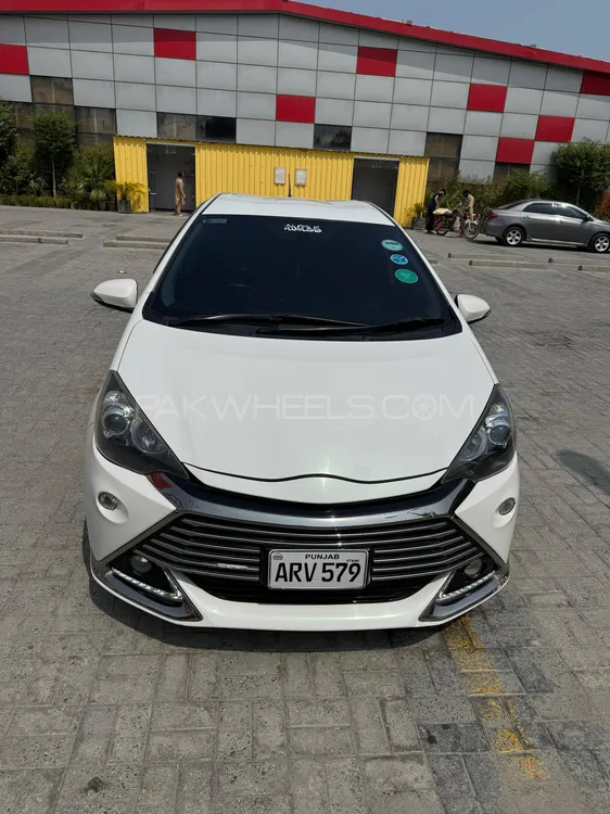 Toyota Aqua 2014 for Sale in Islamabad Image-1