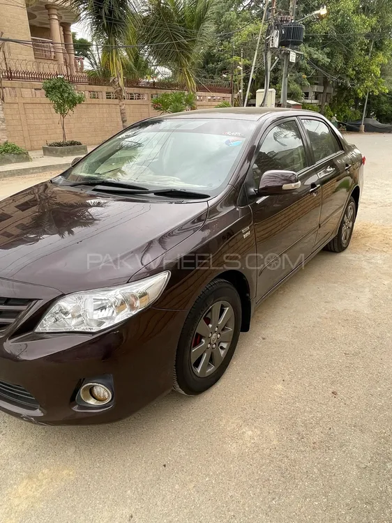 Toyota Corolla 2013 for Sale in Karachi Image-1