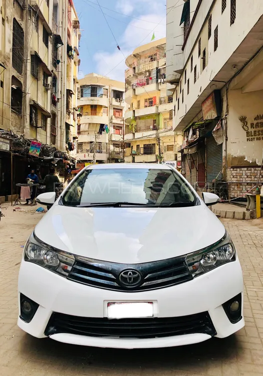 Toyota Corolla 2016 for Sale in Karachi Image-1