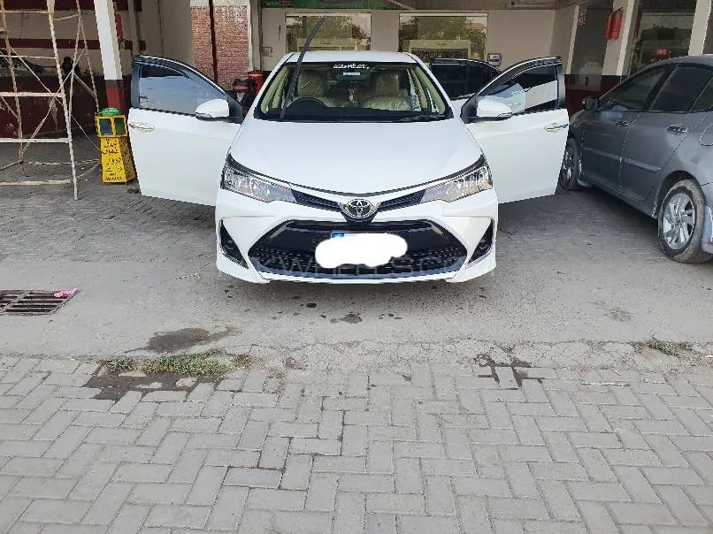 Toyota Corolla 2021 for Sale in Gujrat Image-1