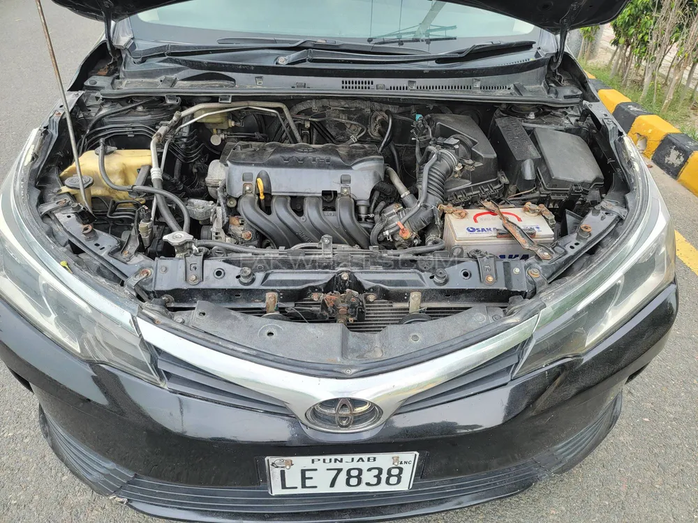 Toyota Corolla 2015 for Sale in Gujranwala Image-1