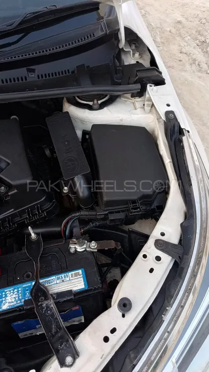 Toyota Corolla 2017 for Sale in Karachi Image-1
