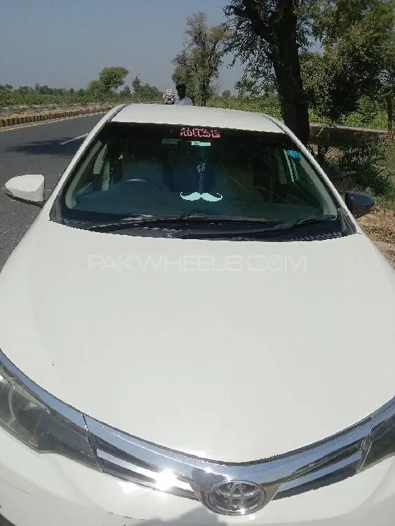 Toyota Corolla 2017 for Sale in Lahore Image-1