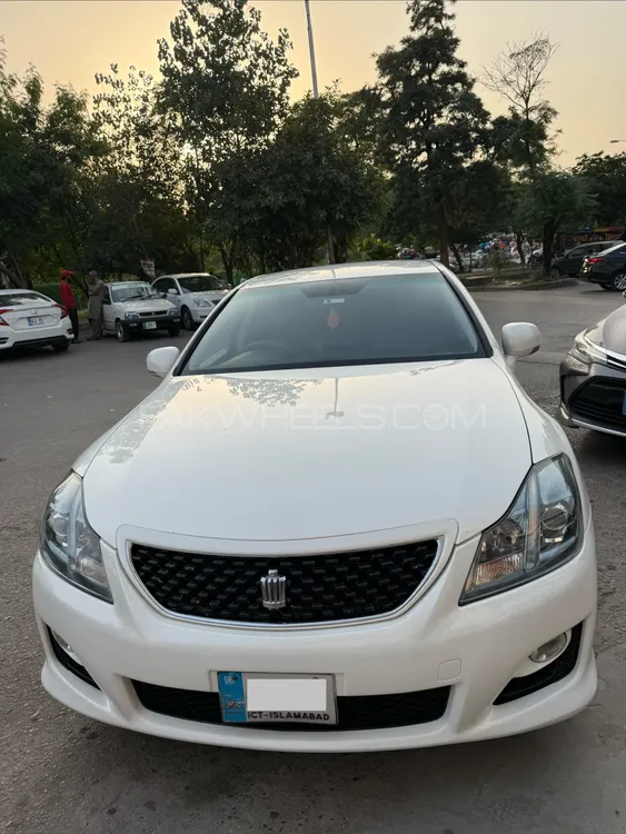 Toyota Crown 2008 for Sale in Islamabad Image-1