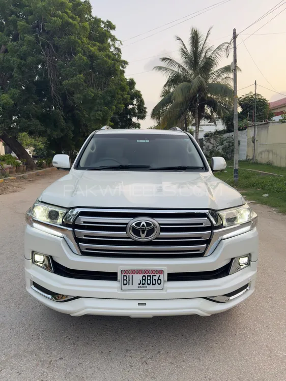 Toyota Land Cruiser 2013 for Sale in Karachi Image-1