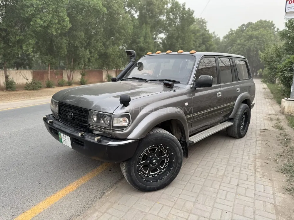 Toyota Land Cruiser 1990 for Sale in Dera Ghazi Khan Image-1