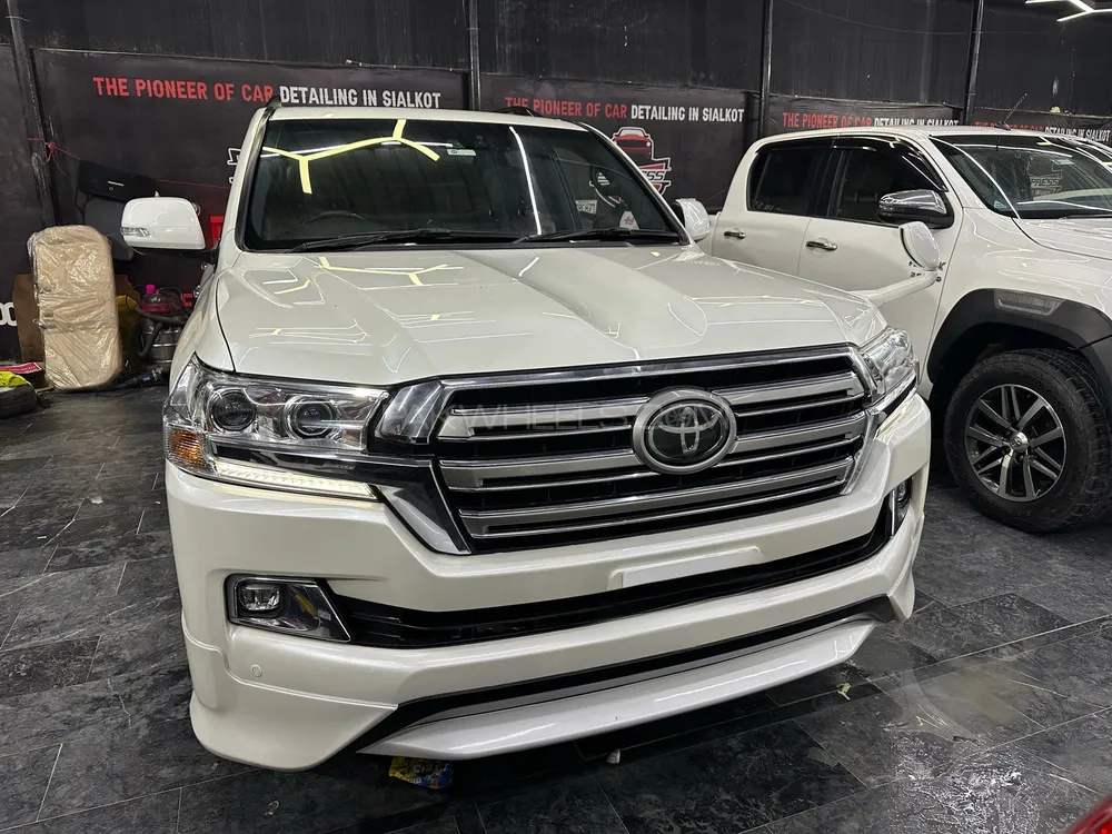 Toyota Land Cruiser 2017 for Sale in Sialkot Image-1