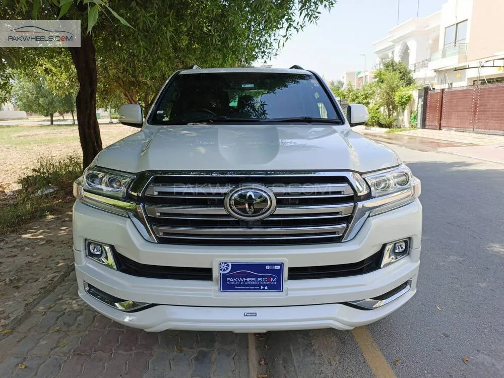 Toyota Land Cruiser 2018 for Sale in Lahore Image-1