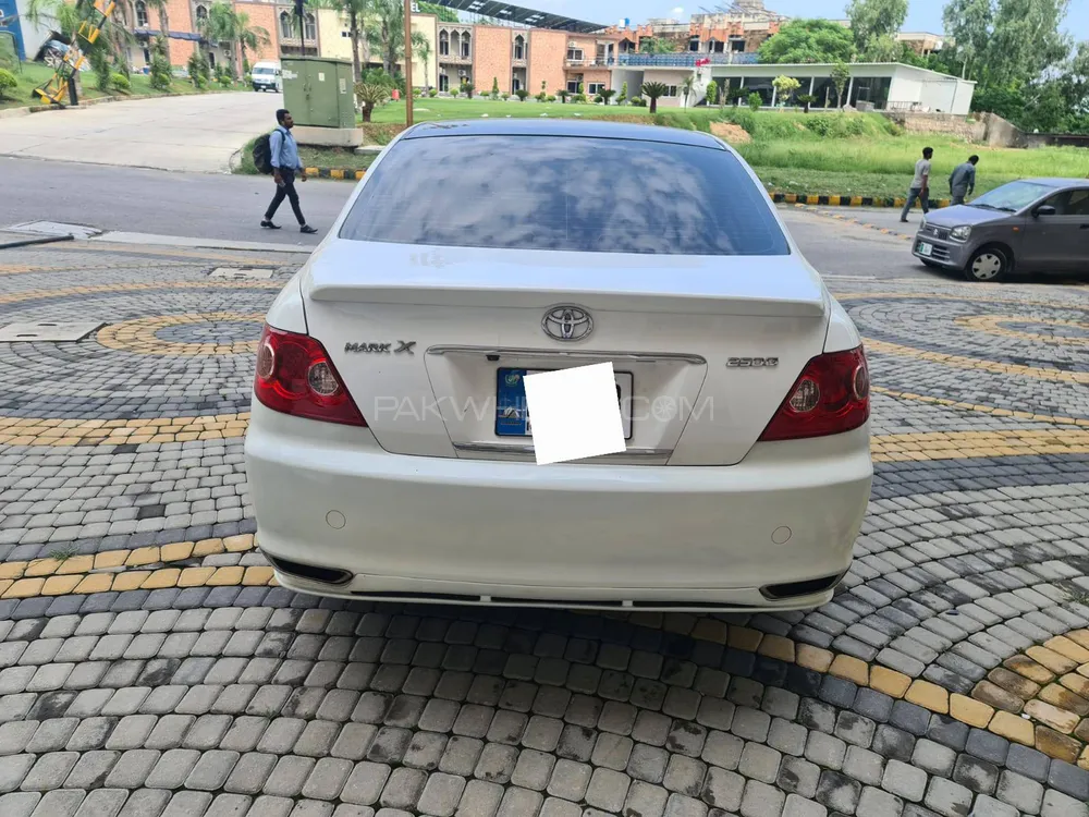 Toyota Mark X 2006 for Sale in Islamabad Image-1