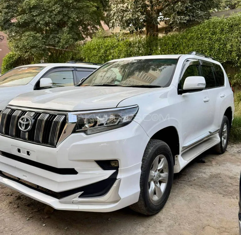 Toyota Prado 2010 for Sale in Karachi Image-1