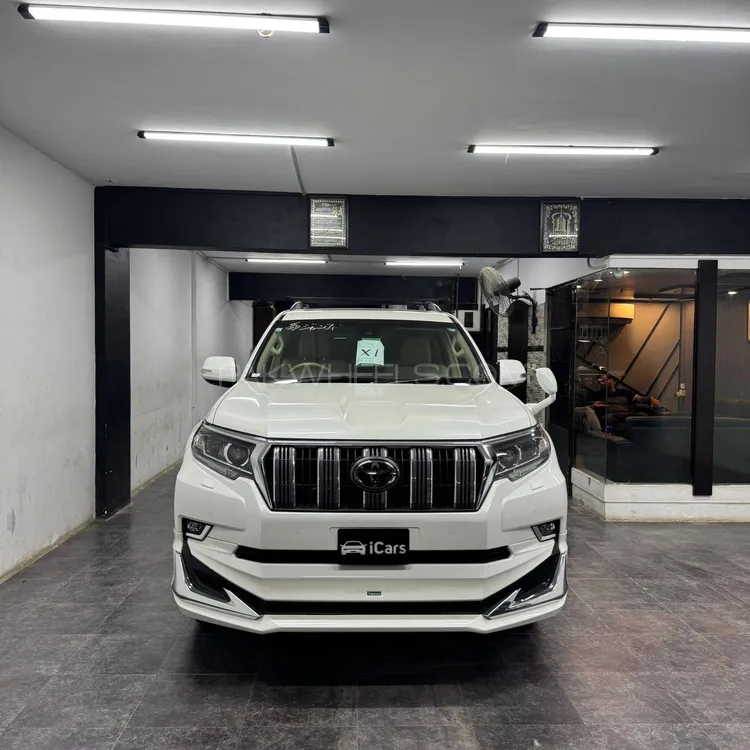 Toyota Prado 2021 for Sale in Karachi Image-1