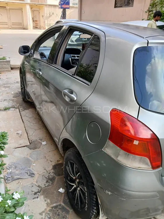 Toyota Vitz 2008 for Sale in Karachi Image-1