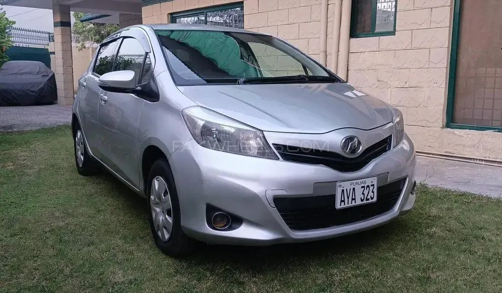 Toyota Vitz 2011 for Sale in Wah cantt Image-1