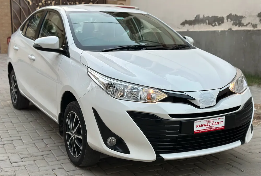 Toyota Yaris Sedan 2024 for Sale in Gujranwala Image-1