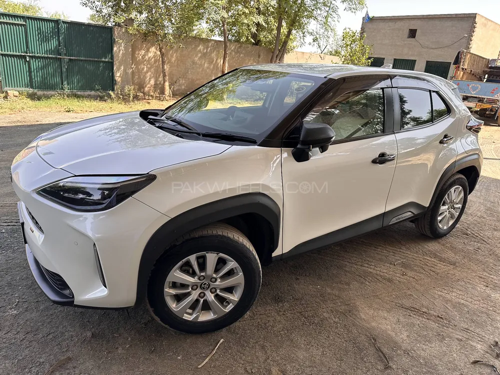 Toyota Yaris Cross 2020 for Sale in Faisalabad Image-1