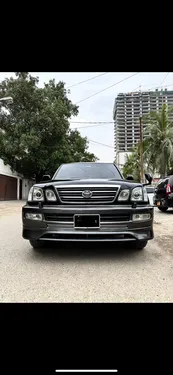 Toyota Land Cruiser Cygnus 2006