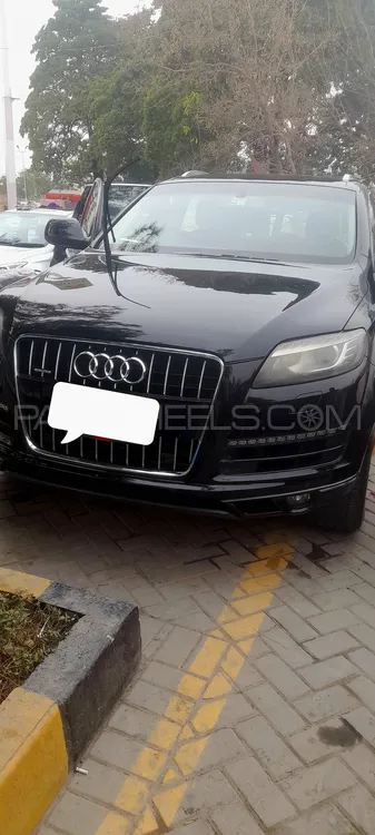 Audi Q7 2012 for Sale in Islamabad Image-1