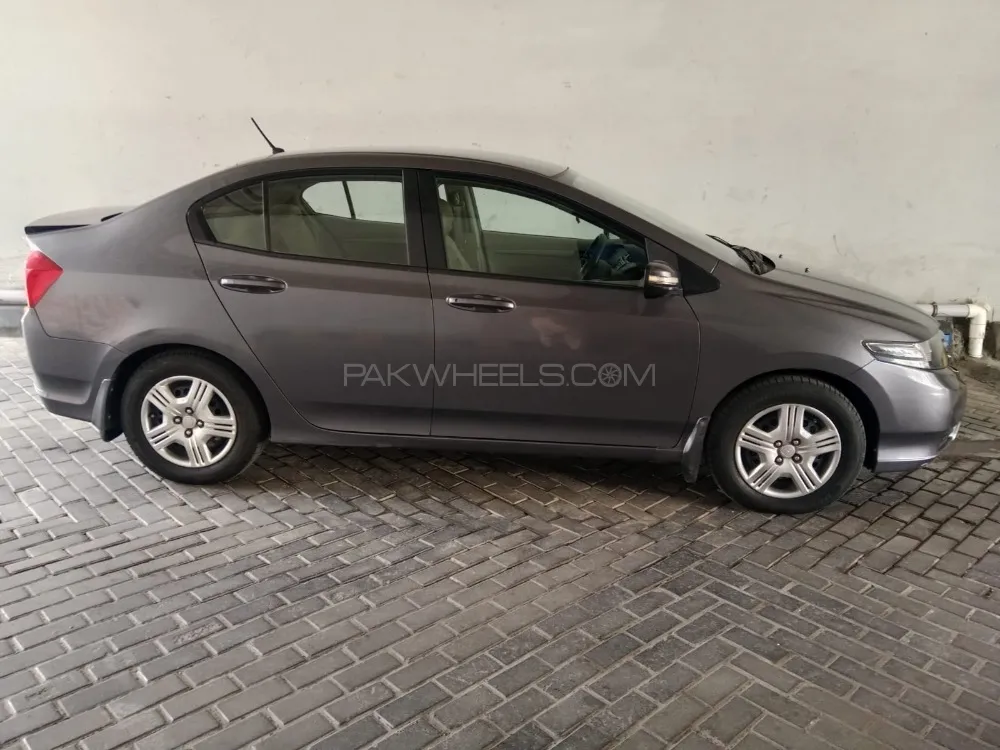 Honda City 2015 for Sale in Lahore Image-1