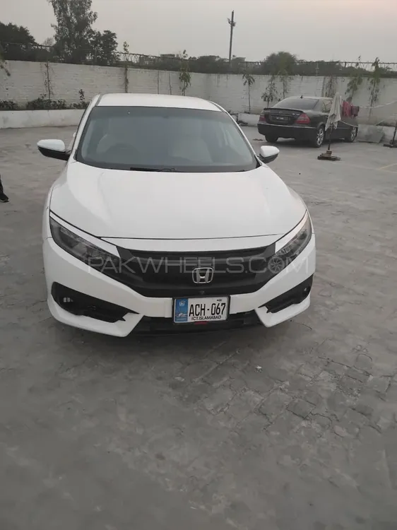 Honda Civic 2017 for Sale in Sargodha Image-1