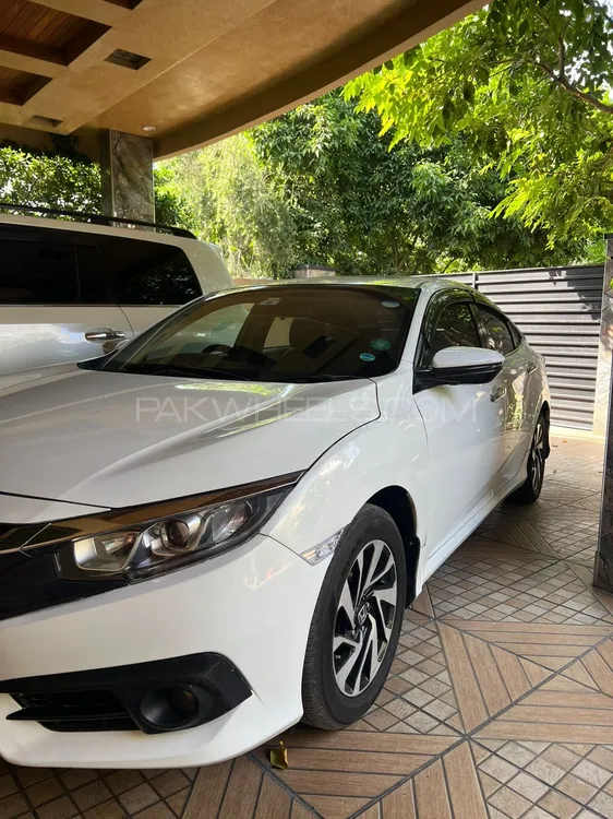 Honda Civic 2017 for Sale in Lahore Image-1