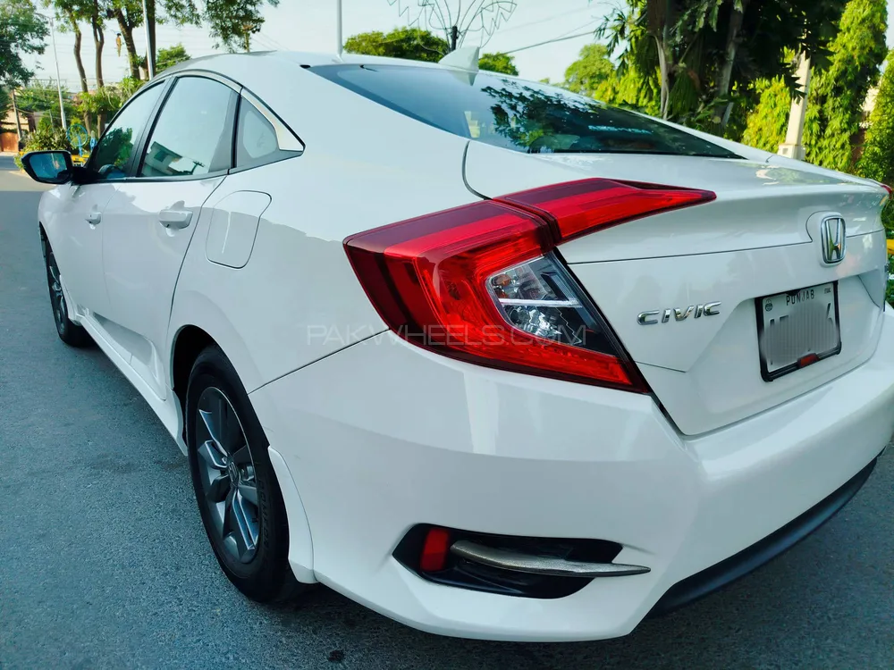 Honda Civic 2021 for Sale in Lahore Image-1