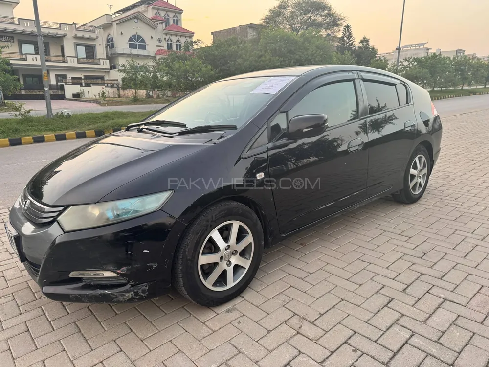 Honda Insight 2010 for Sale in Islamabad Image-1