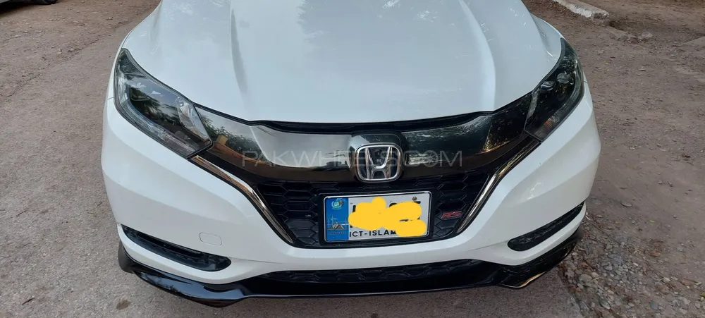 Honda Vezel 2017 for Sale in Peshawar Image-1