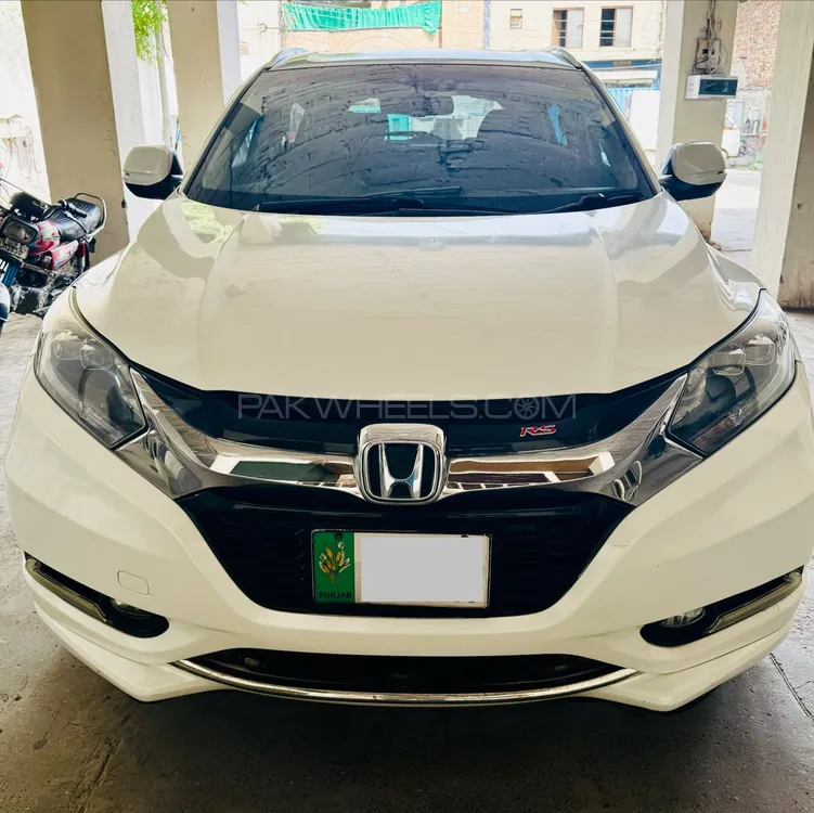 Honda Vezel 2015 for Sale in Lahore Image-1