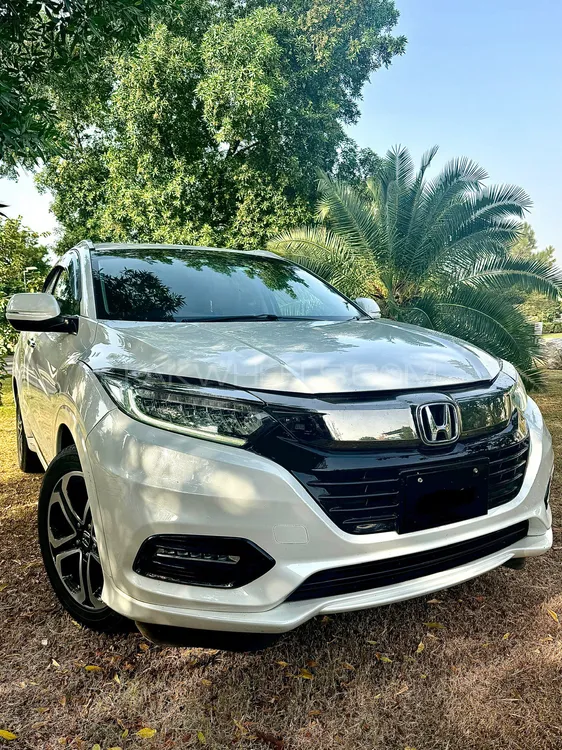 Honda Vezel 2019 for Sale in Lahore Image-1