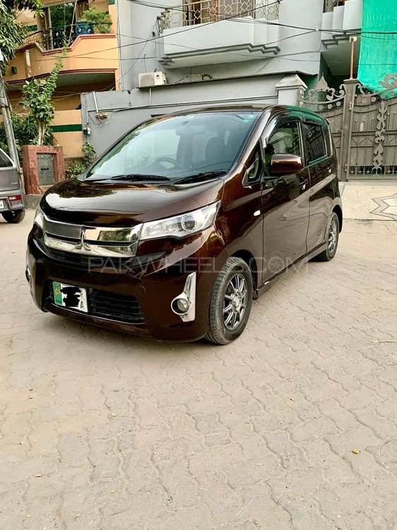Mitsubishi EK Custom 2014 for Sale in Lahore Image-1