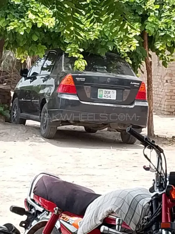 Suzuki Liana 2011 for Sale in Karachi Image-1