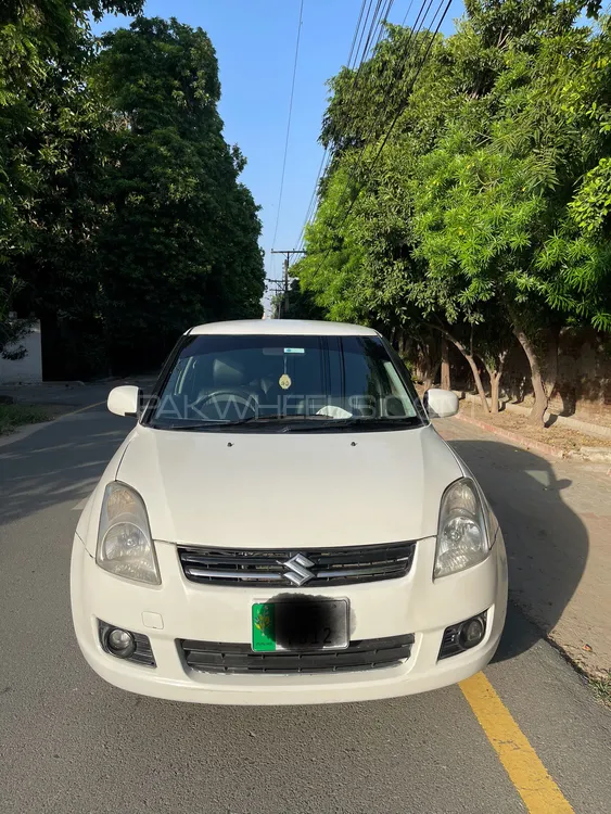 Suzuki Swift 2013 for Sale in Faisalabad Image-1