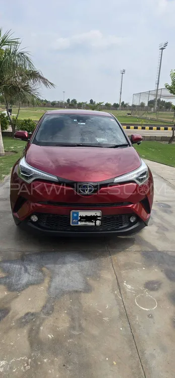 Toyota C-HR 2017 for Sale in Daharki Toyota C-HR 2017 for Sale in Daharki Image-5